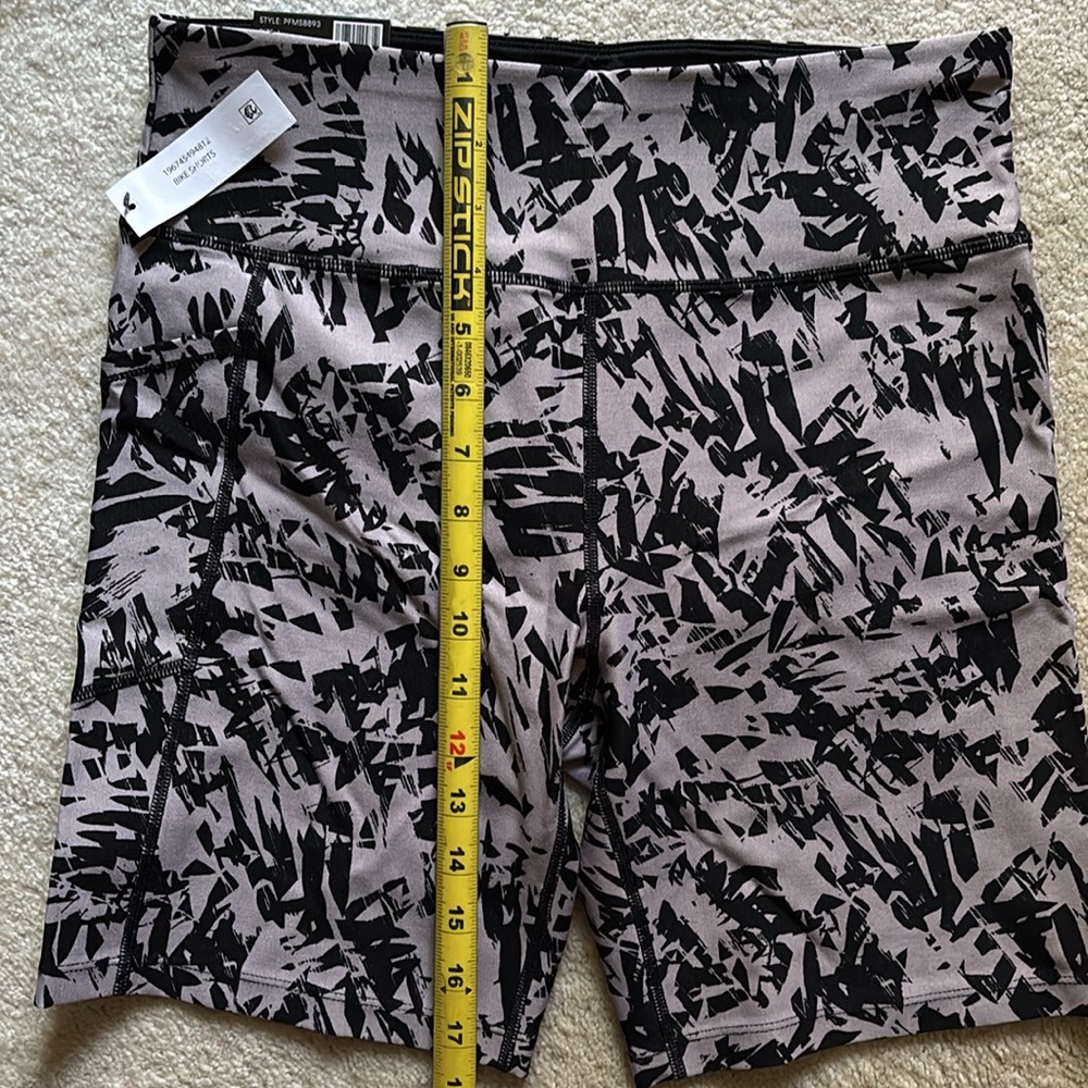 NEW Calvin Klein bike shorts - Picture 8 of 9